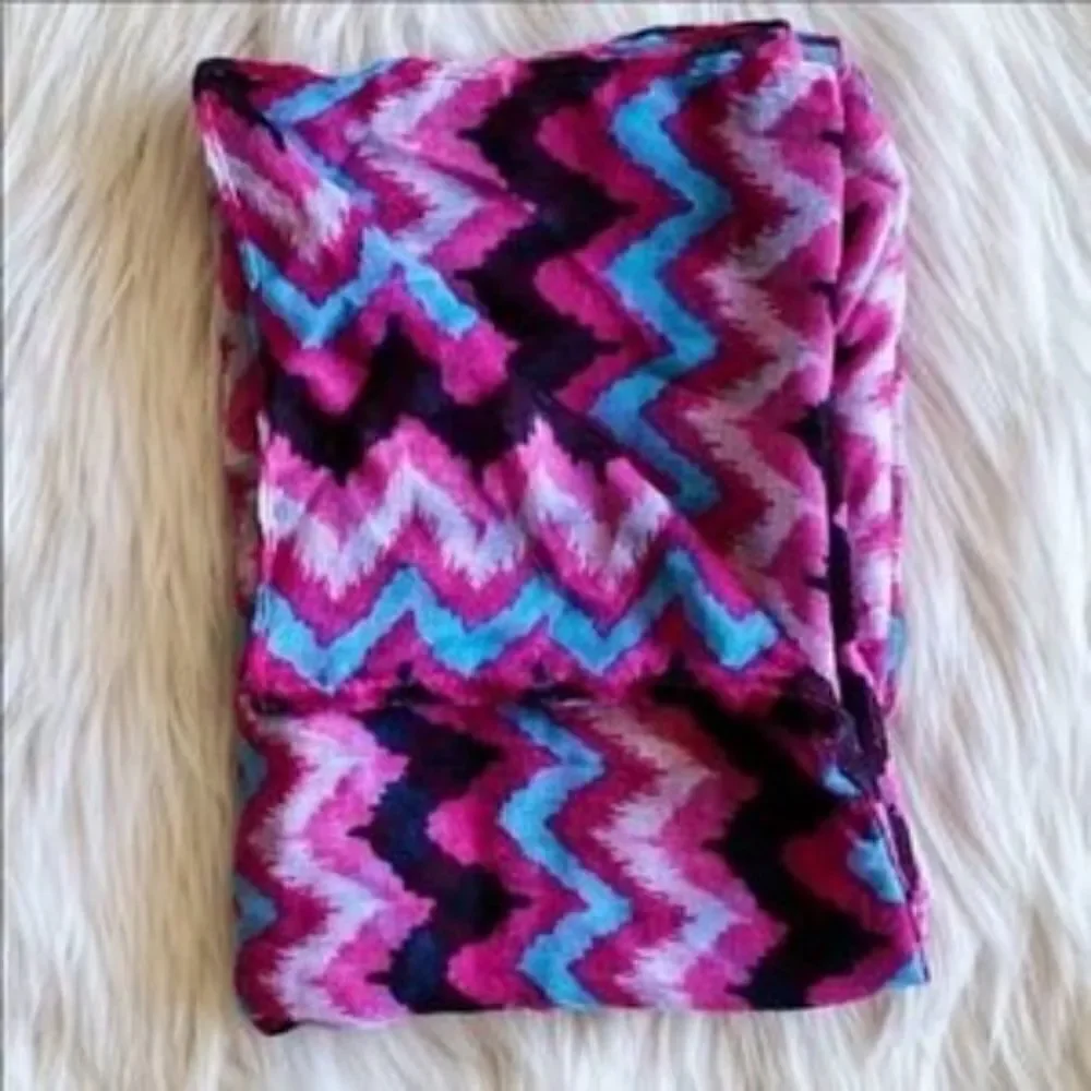 Patterned Bohemian sheer Infinity Scarf Purple Black Teal 21 x 31in